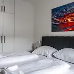 Lovely In With House Sea View Διαμέρισμα Vir