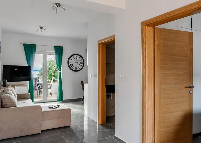 Lovely In With House Sea View Lejlighed Vir