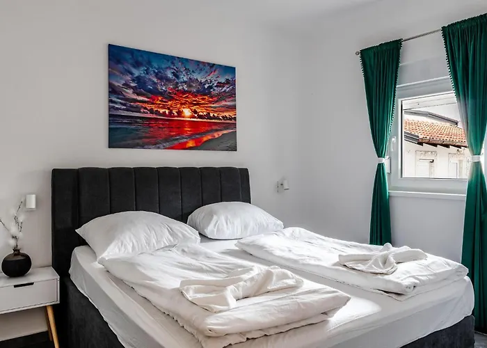 Lovely In With House Sea View *