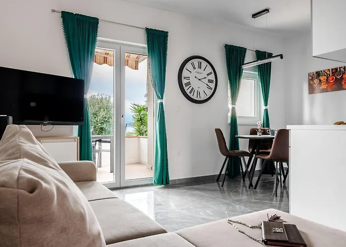 Lovely In With House Sea View * Vir