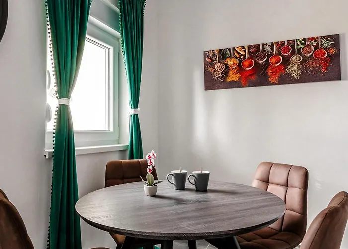 Apartman Lovely In With House Sea View *